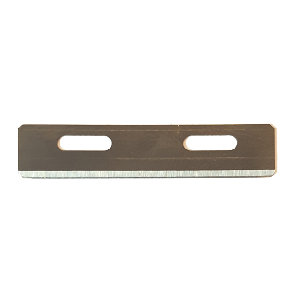 Pre-cutter blade wingtip cutter